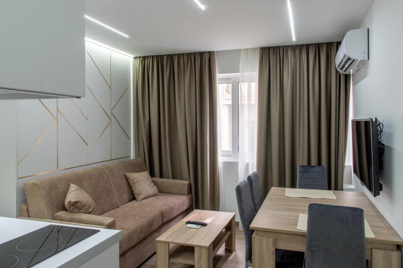 Koios Apartments Атина Екстериор снимка