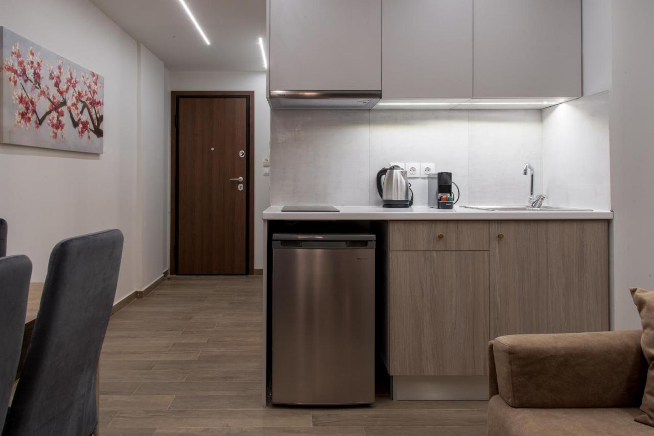 Koios Apartments Атина Екстериор снимка
