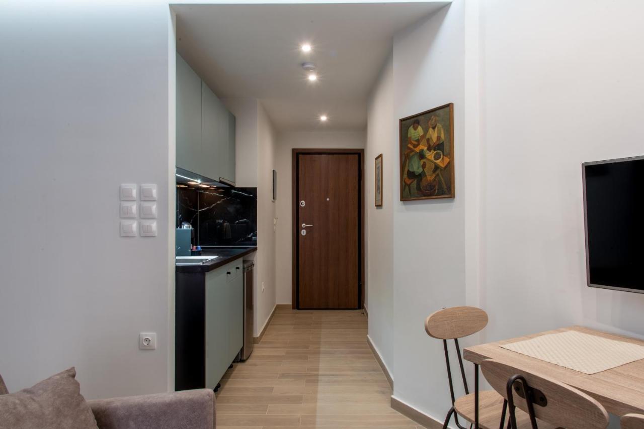 Koios Apartments Атина Екстериор снимка